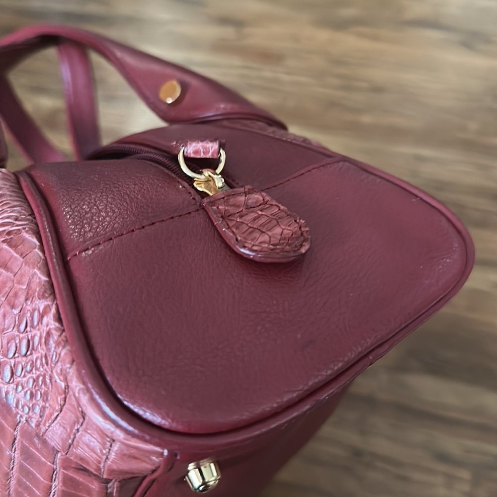 Rodania Crocodile Genuine Leather Bag in Dark Red♥️ - Picture 14 of 17